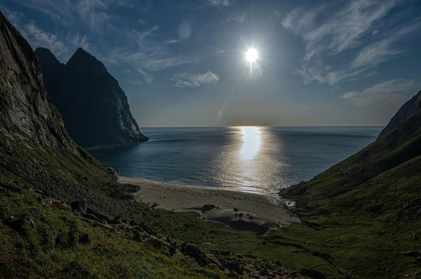 Quels sont les meilleurs endroits pour louer une maison de vacances en Provence avec des ateliers de poterie et des visites de champs de lavande?